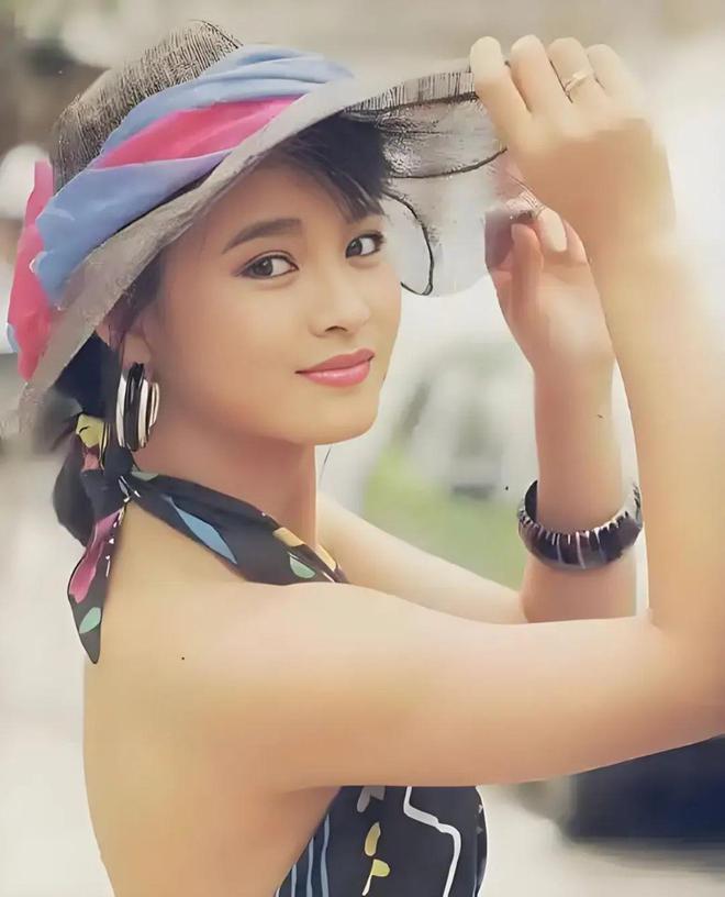 利智到杨恭如谁是最美亚姐？【亚洲小姐】三级女星泛滥从(图6)